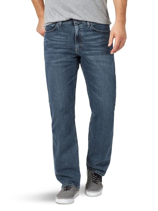 Wrangler Authentics Men's Relaxed Fit Comfort Flex Waist Jean, Smoke, 32W X 32L